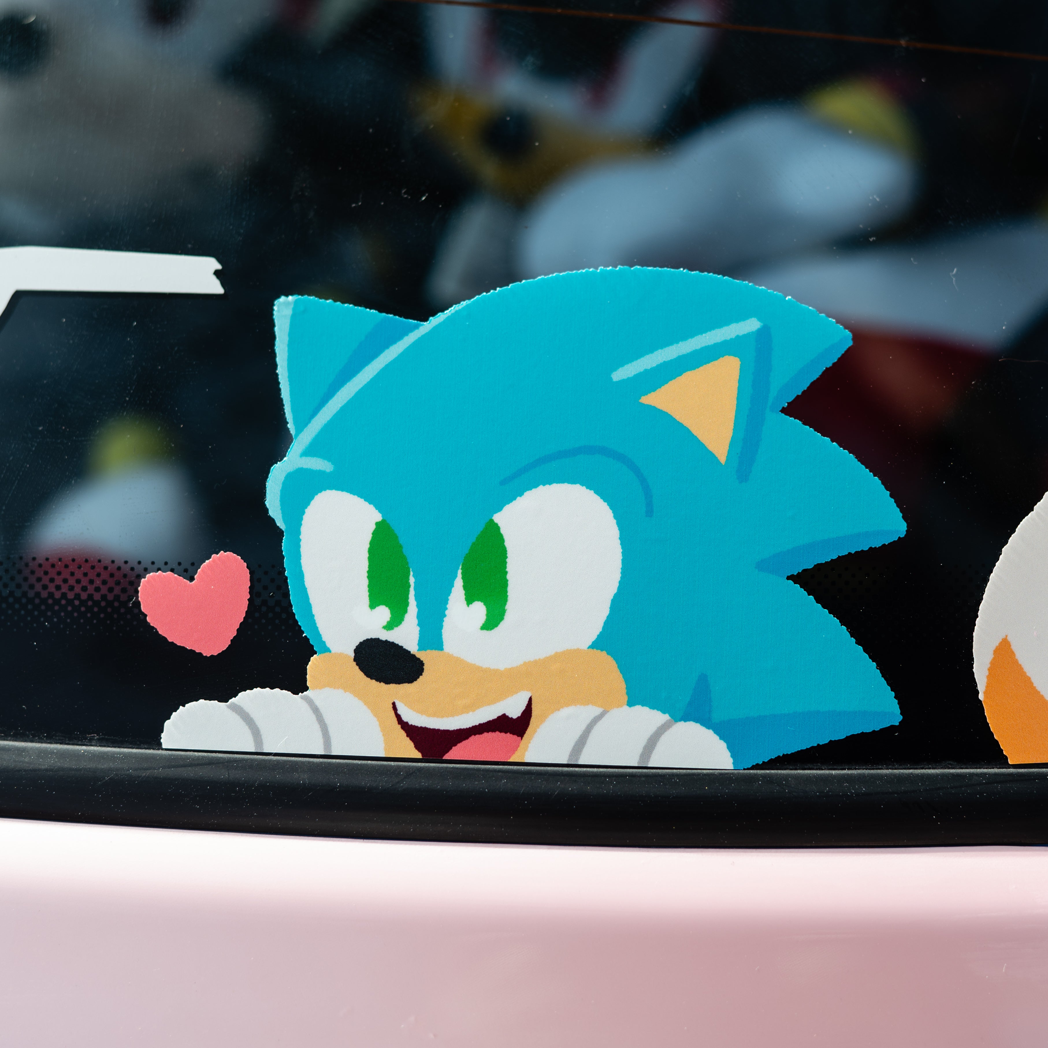 Sonic Peeking Sticker